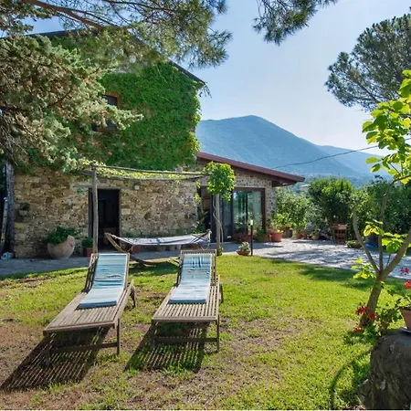Bed & Breakfast Vacanze A Paestum Collina E Mare *