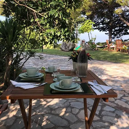 Bed & Breakfast Vacanze A Paestum Collina E Mare *