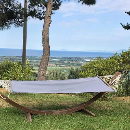 Vacanze A Paestum Collina E Mare Отель типа 